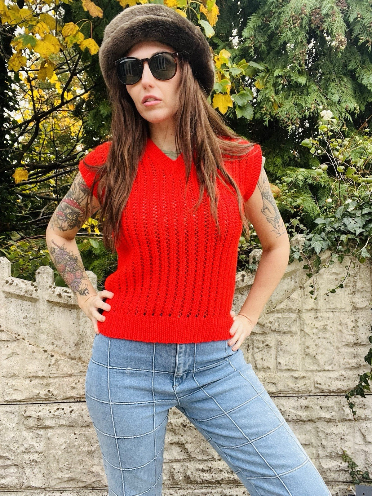 Vintage 70s Knitted Tank Top Sleeveless Jumper Crochet Vest Top Red Size 8-10