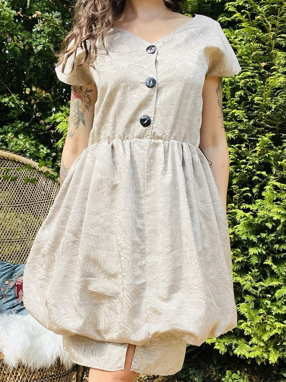 Vintage 1980s Party Dress With Puff Ball Skirt And Button Front - Beige Size 10
