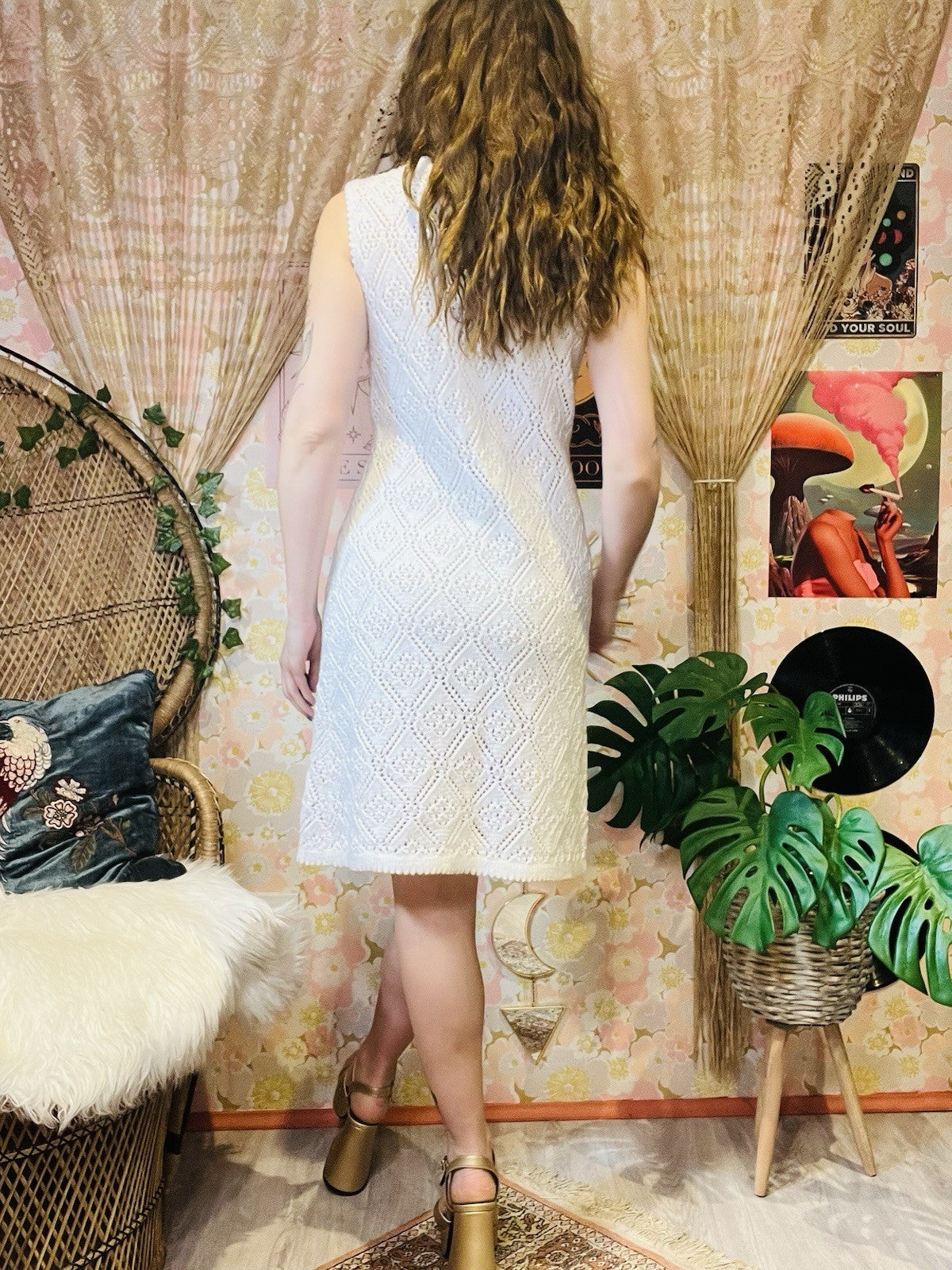 Vintage 1960s Knitted Dress White Crochet Knit High Neck Jumper Dress 12