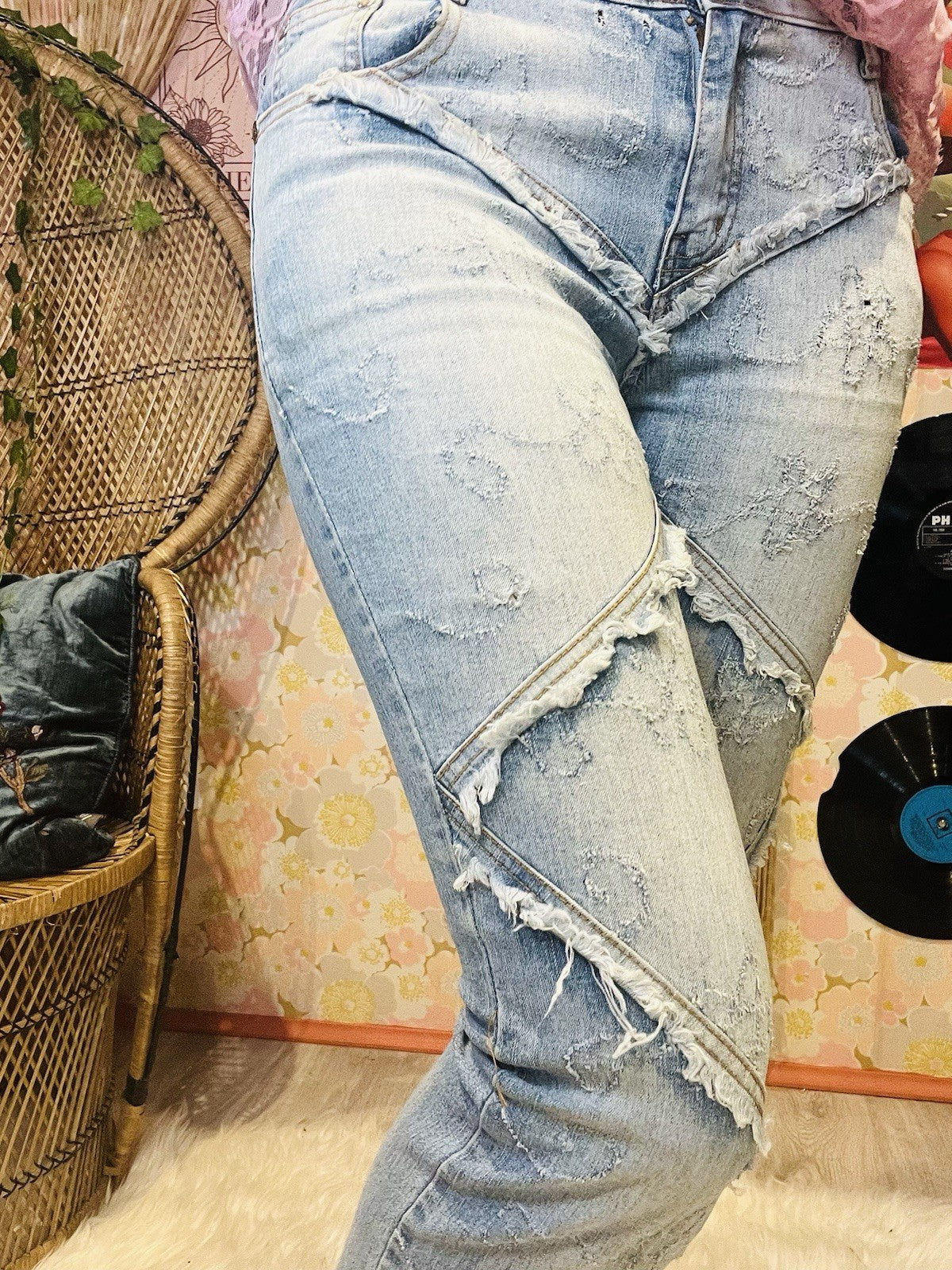 Vintage 90s Flared Jeans Low Rise Frayed Light Stone Wash Blue Size 10