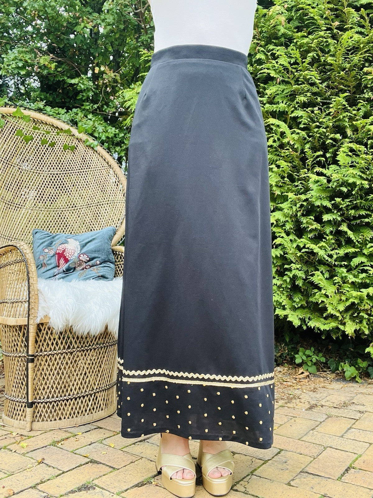 Vintage 1970s Long Skirt High Waist Maxi Length Black With Gold Embroidery 10