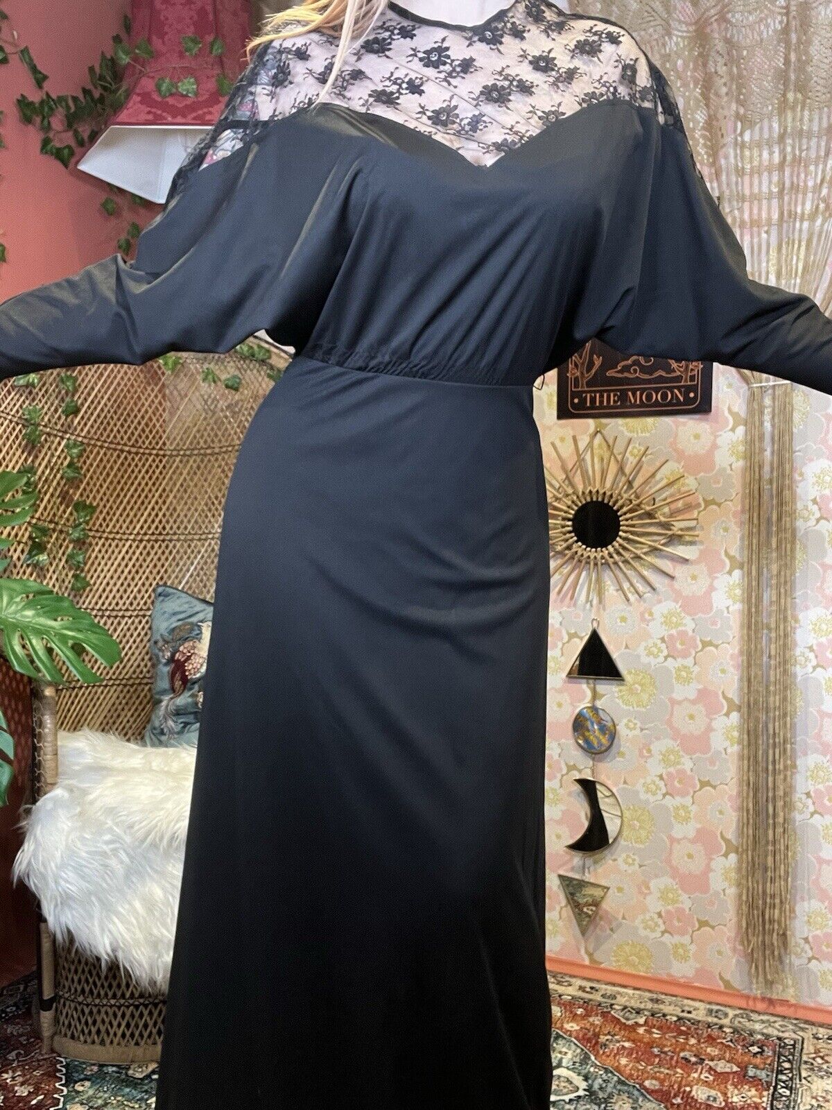 Vintage 1970s Maxi Dress Long Batwing Sleeves And Lace Detail Black Size 10