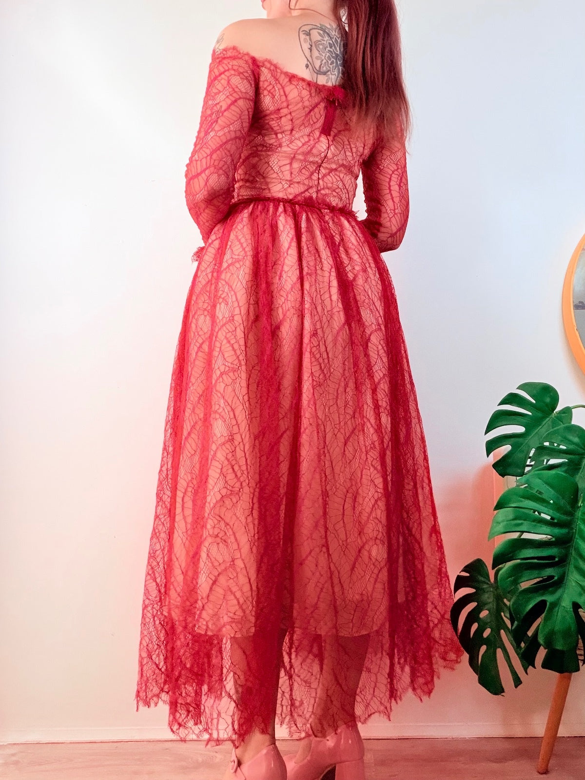 Vintage 1980s cocktail Dress Red Lace Off-Shoulder Maxi Dress Size 10