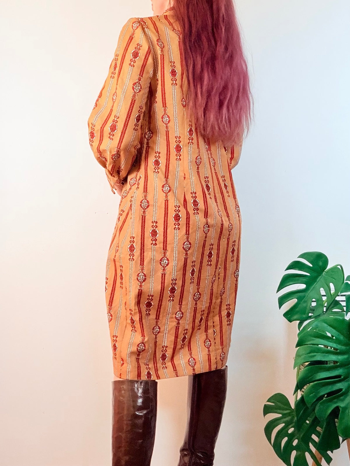Vintage 1970s Shirt Dress with Bow Tie Neck and Long Sleeves Size 14