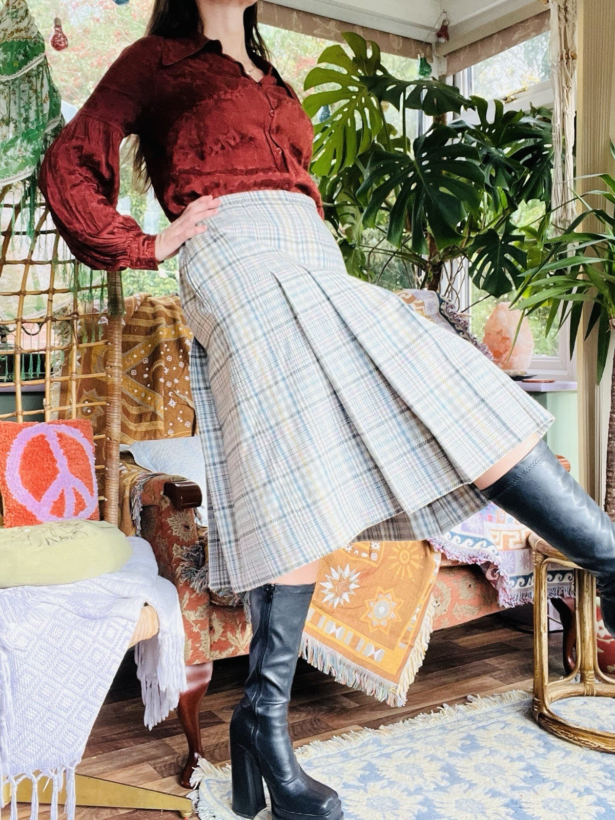 Vintage 1970s Tartan Skirt 100% Wool Pleated Plaid Midi High Waist Skirt Size 16