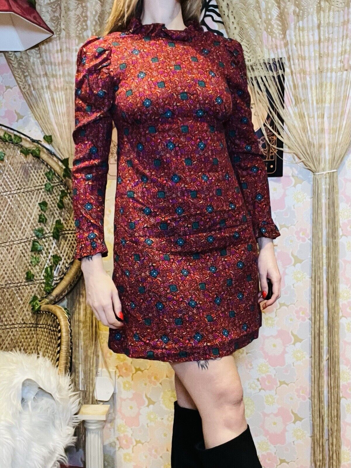 Vintage 1960s Mini Dress Mod Gogo Pyschadelic High Neck Long Sleeve Red Size 6
