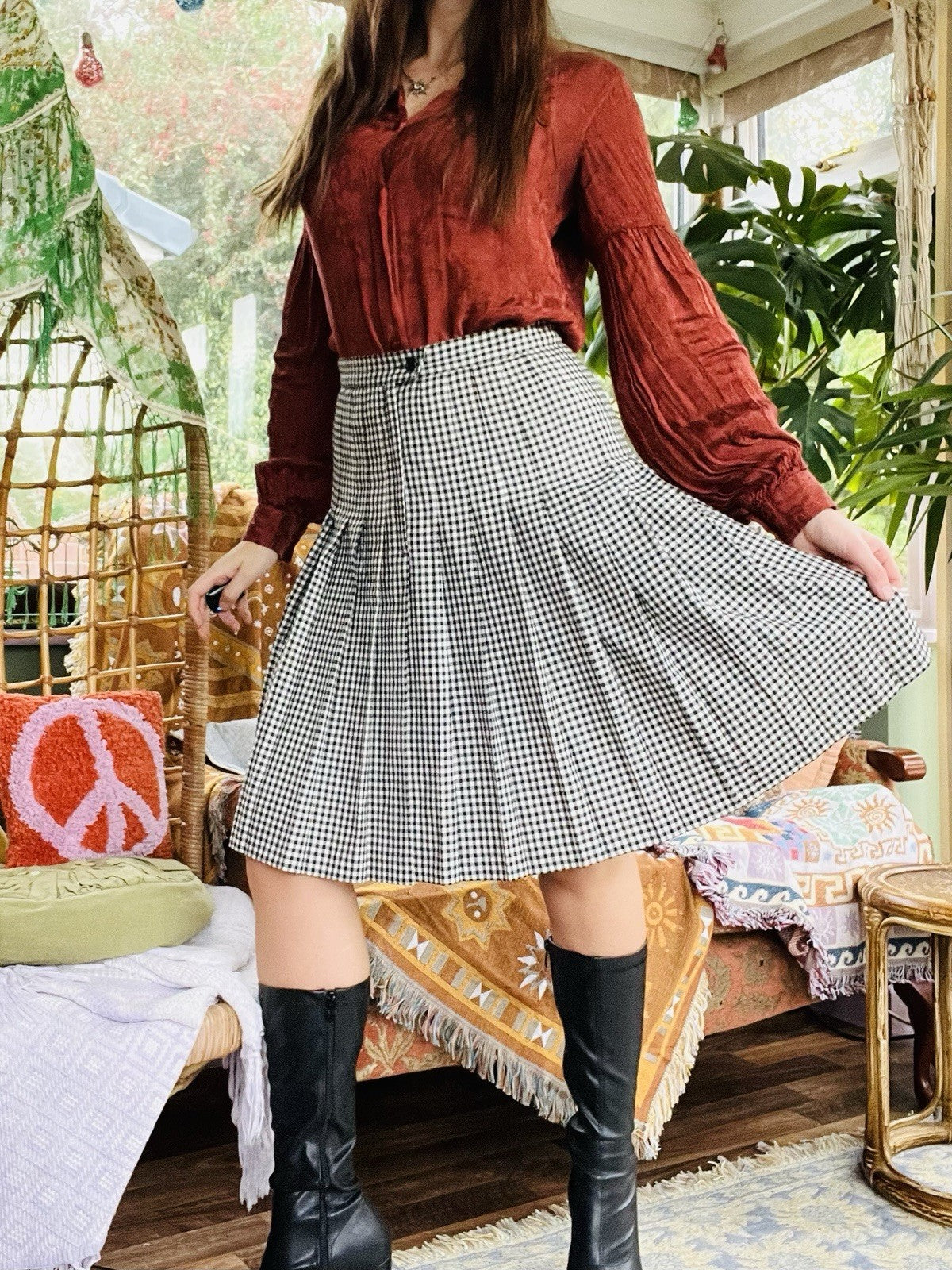 Vintage 1980s Check Skirt, Pleated Plaid Tartan Kilt Style Skirt Black White 10