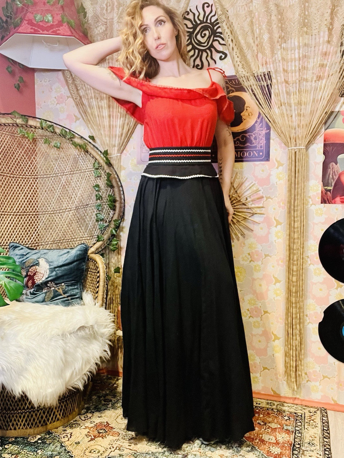 Vintage 1980s Maxi Dress Long Peasant Boho Frilly Dress With Belt Red Black 10