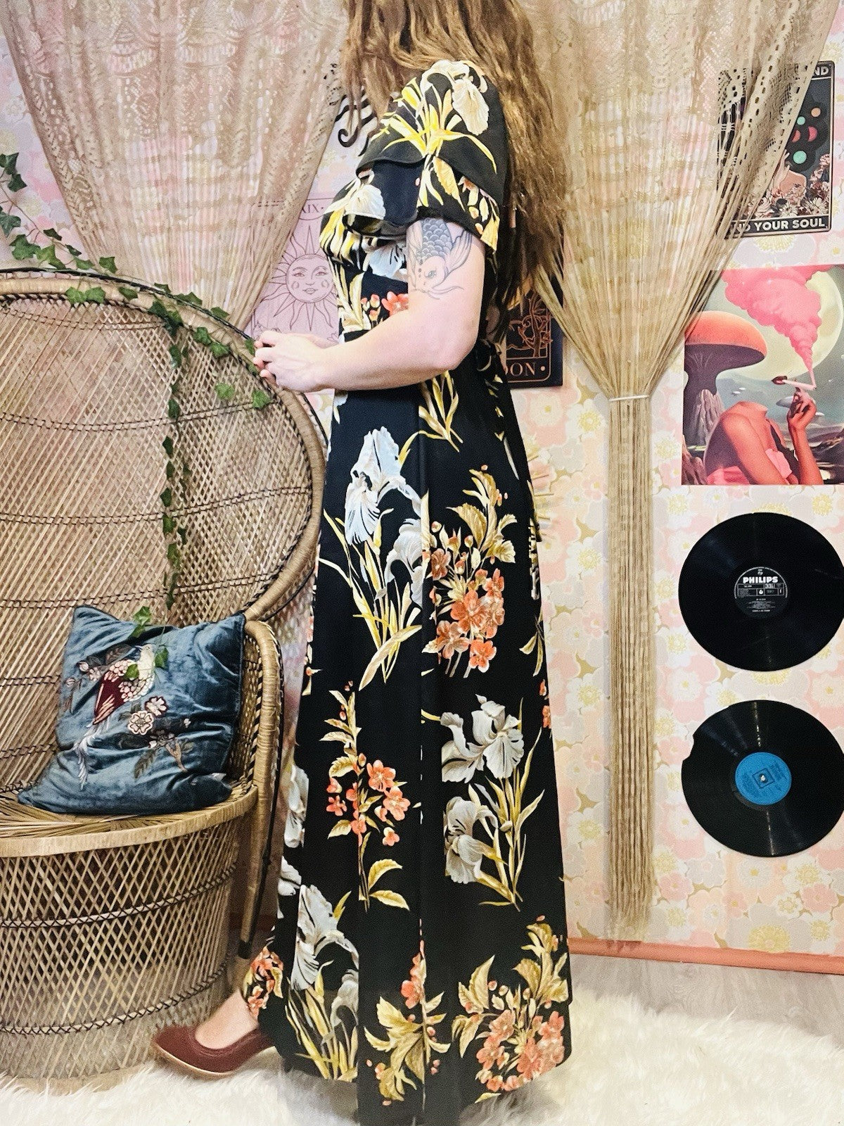 Vintage 1970s Maxi Dress Lond Summer Floral Dress With Short Flared Sleeved 12