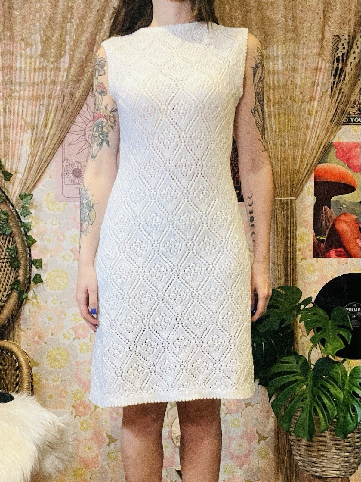 Vintage 1960s Knitted Dress White Crochet Knit High Neck Jumper Dress 12