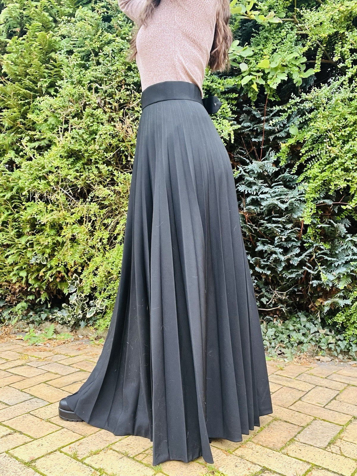 Vintage 1960s Maxi Skirt, High Waist Long Retro Pleated Black Size 10