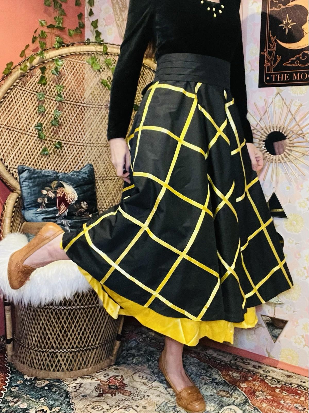 Vintage 1980s Cocktail Dress Size 8 Black Velvet Bodice And Yellow Puffy Skirt