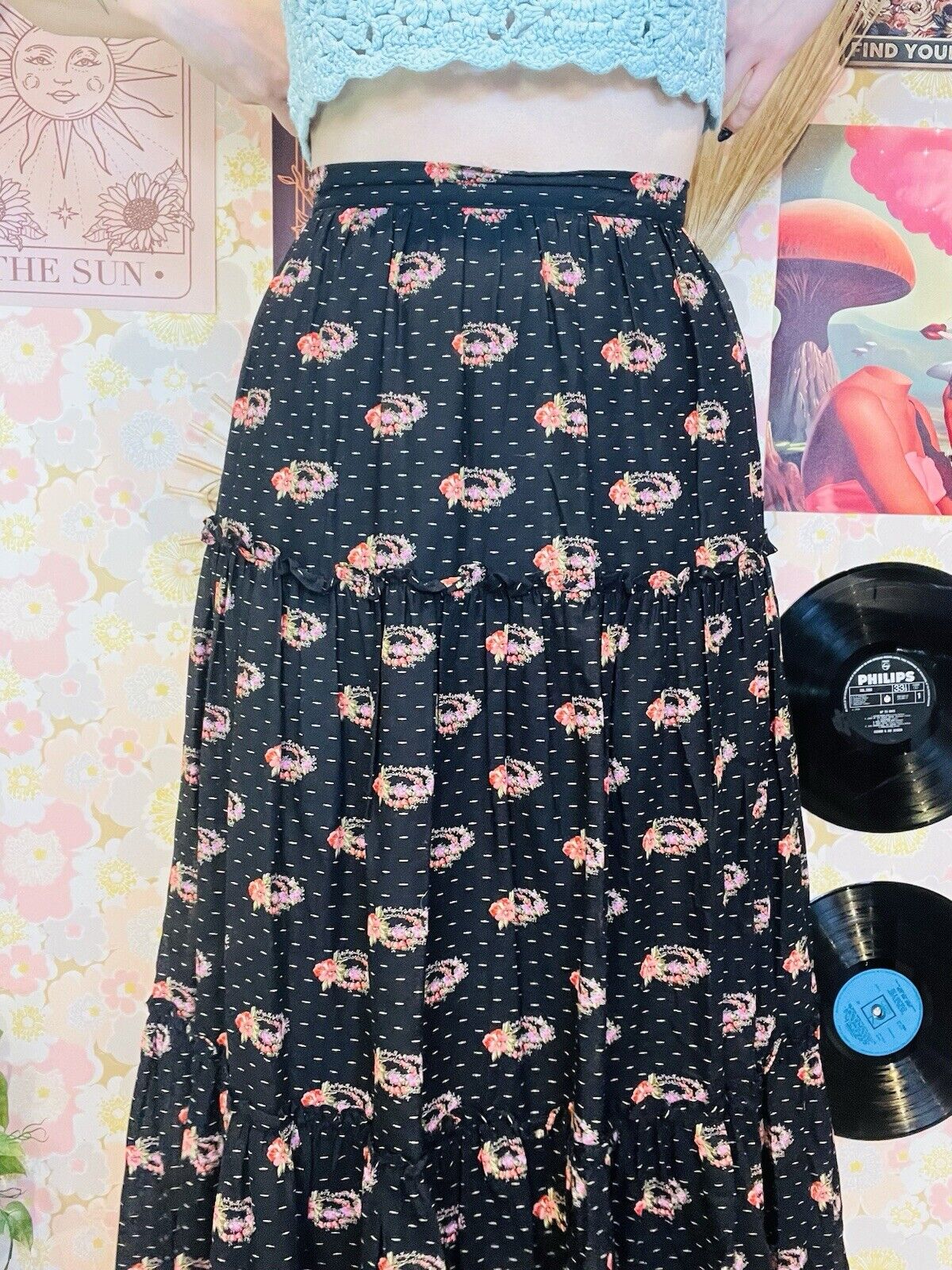 Vintage 1970s Maxi Skirt Long Frilly Prairie Style Skirt Black Size 8