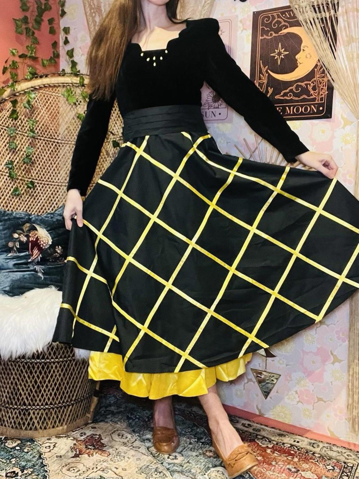 Vintage 1980s Cocktail Dress Size 8 Black Velvet Bodice And Yellow Puffy Skirt