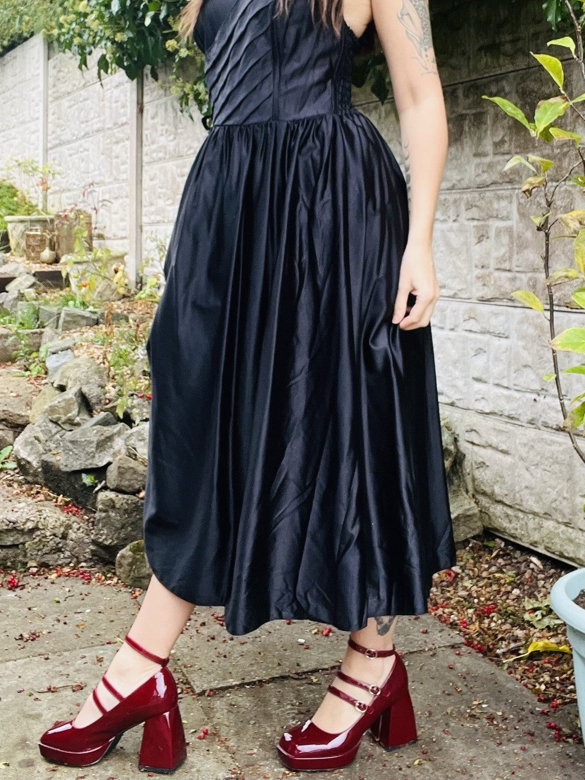 Vintage 1980s Party Dress Black Size 16 Midi Length Strappy Retro Dress