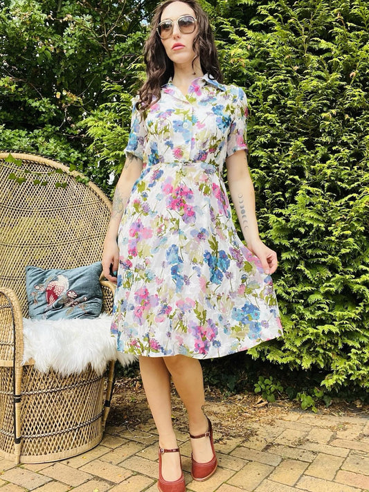 Vintage 1980s Shirt Dress Midi Length Summer Floral Short Sleeves Size 12