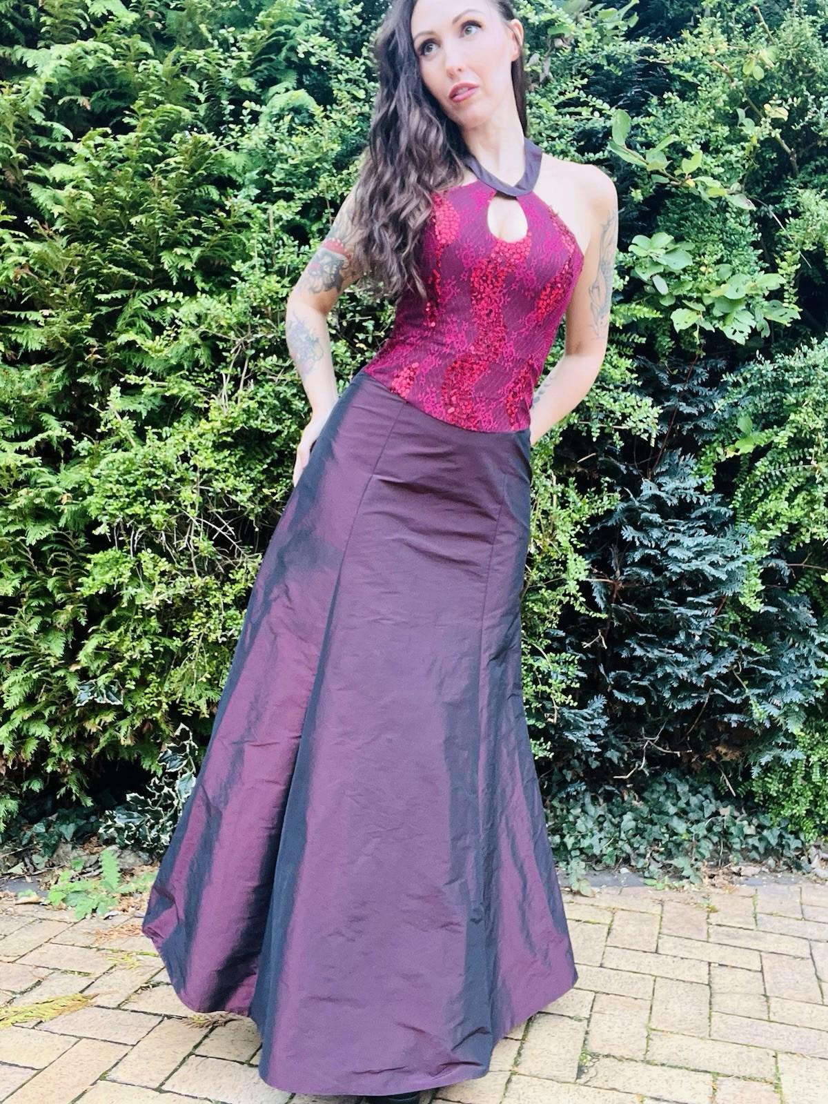 Vintage 1990s Cocktail Dress purple Lace Sequin Bodice Prom Party Ball Gown 8
