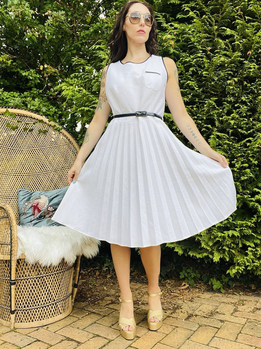 Vintage 1980s Summer Dress White Pleated Tennis Dress With Belt Midi Length 14