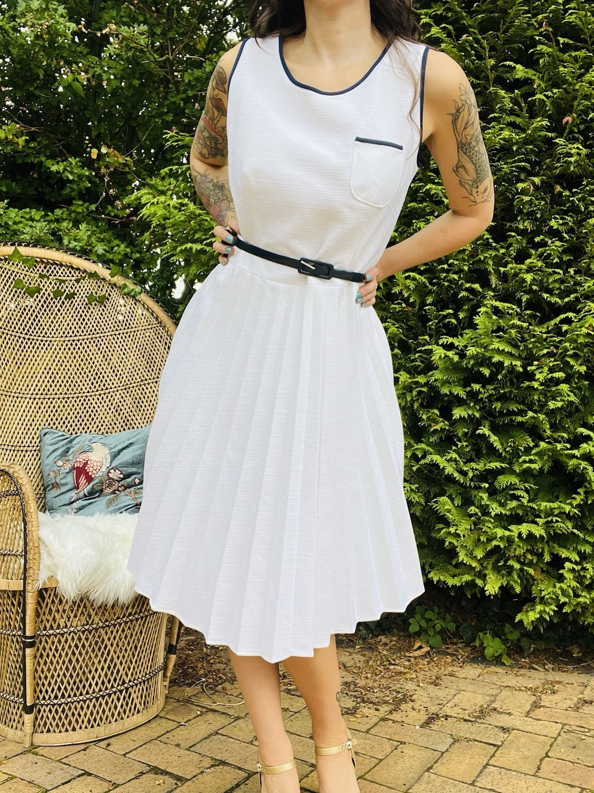 Vintage 1980s Summer Dress White Pleated Tennis Dress With Belt Midi Length 14