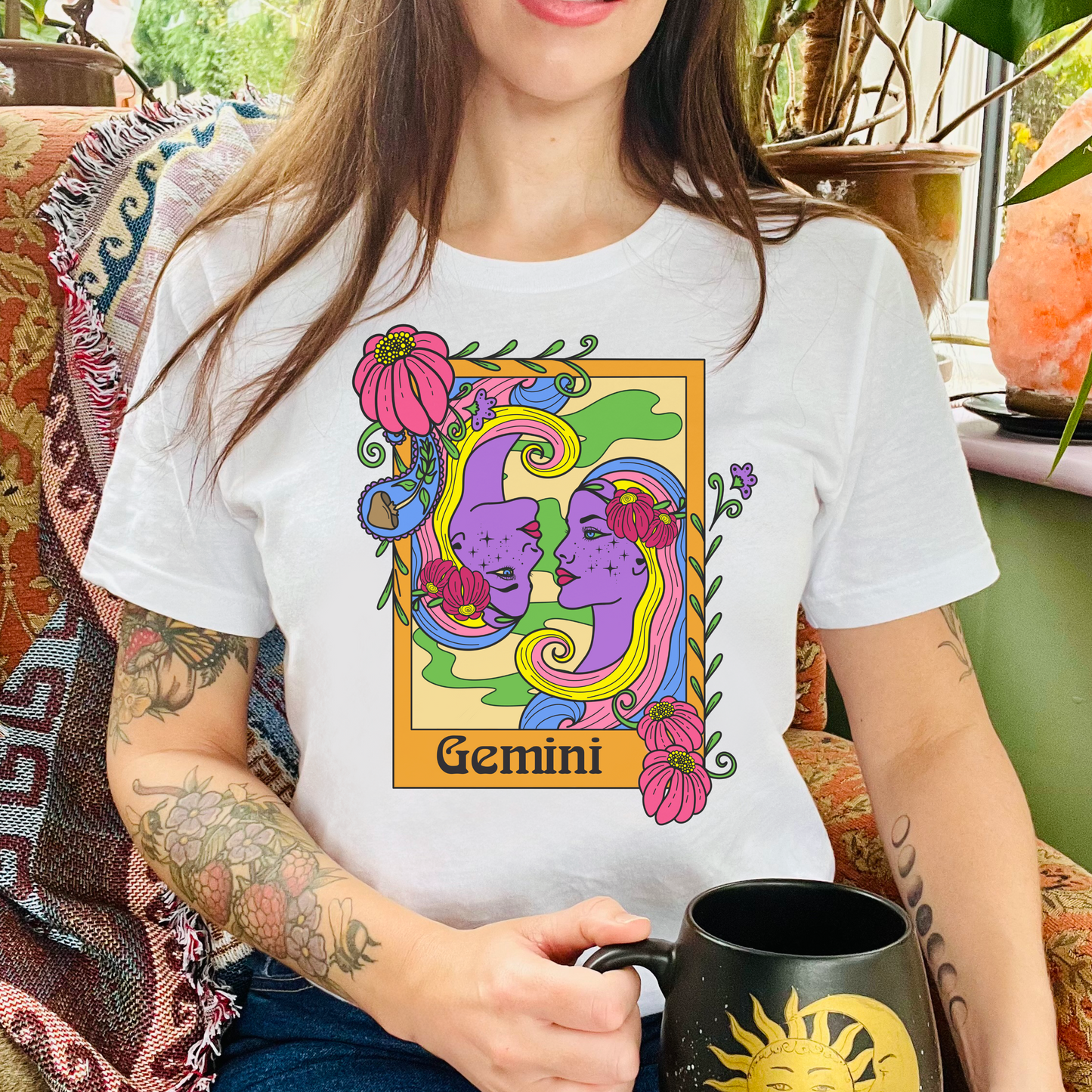 Gemini star sign T-Shirt, Twins zodiac astrology top, Horoscope birthday gift Tee, Bold retro colourful Design tshirt