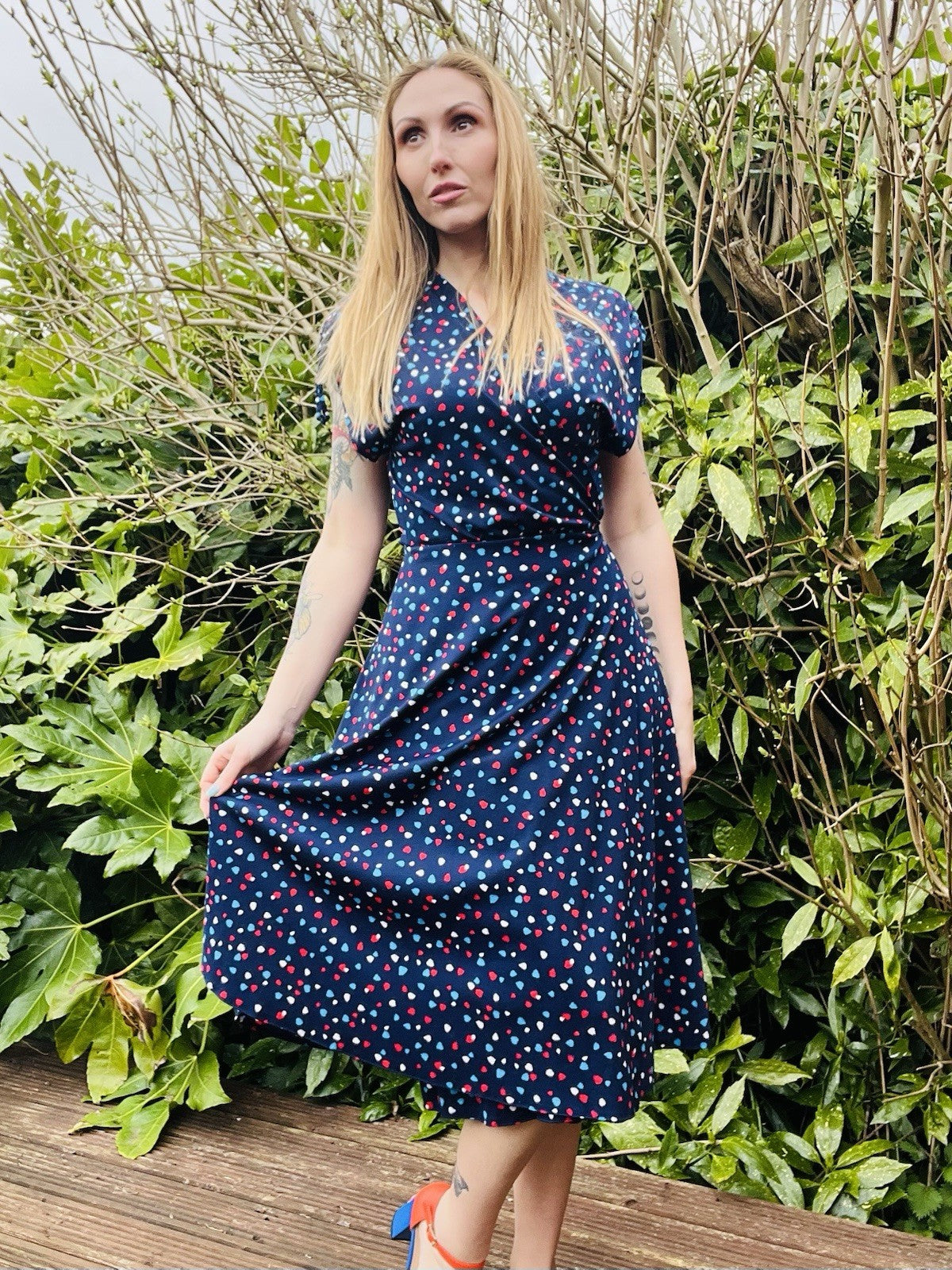 Vintage 1980s Wrap Dress Summer Polkadot Midi Dress With Short Sleeves 12-14