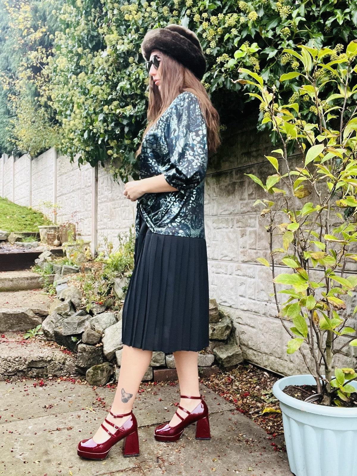 Vintage 1980s Dress Black Size 20 Retro Pleated Skirt Wrap Top