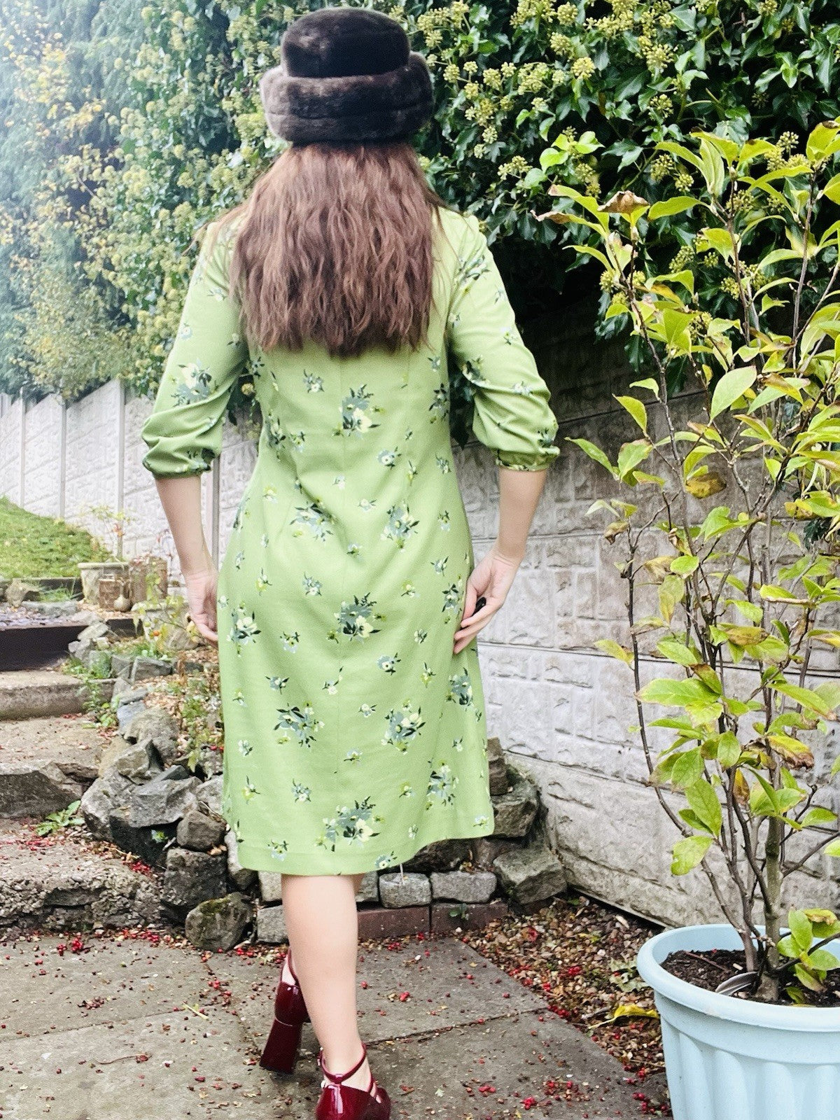 Vintage 1960s Tea Dress Green Size 14 Ditsy Floral Autumn Collared Midi Dress