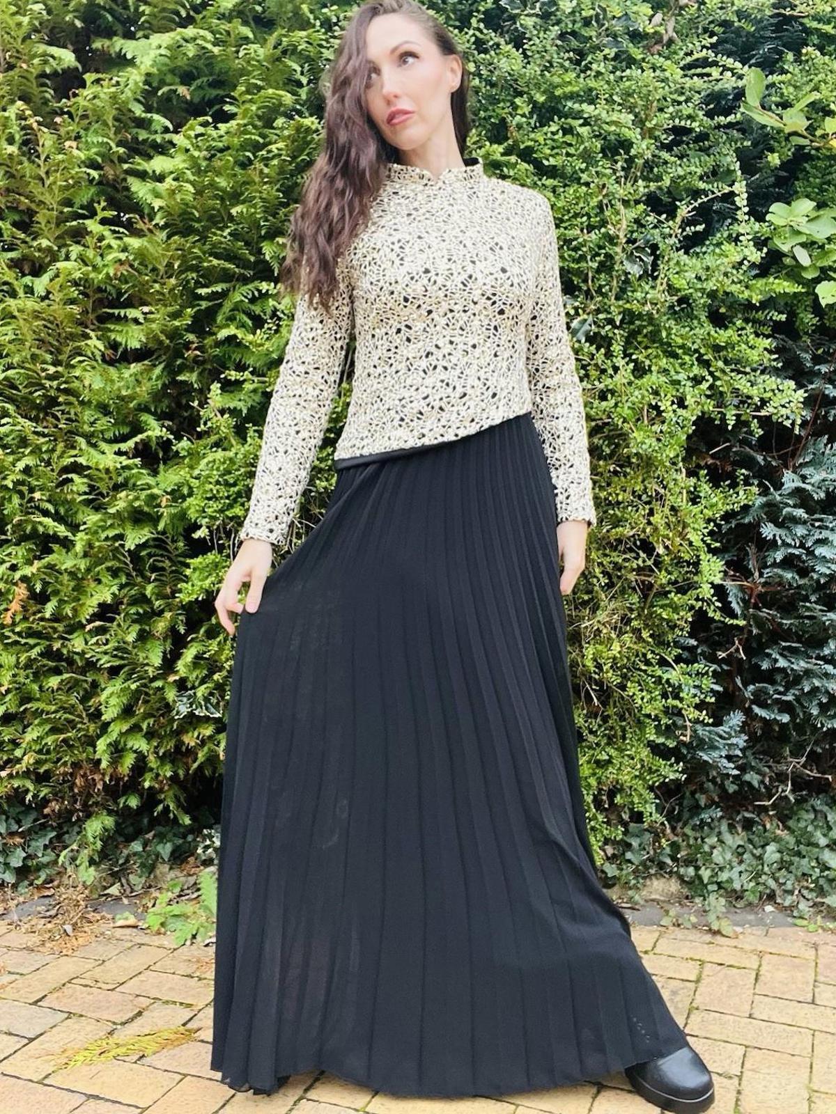 Vintage 1980s Cocktail Dress black size 10 Long Sleeve Sparkly Bodice Pleated