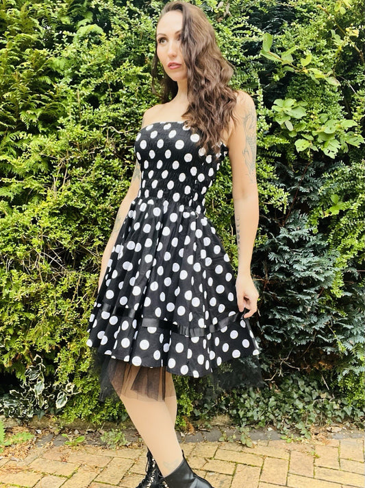 Vintage 1980s Polkadot Dress, Strapless Party Cocktail Dress, Tulle Lining  6-8