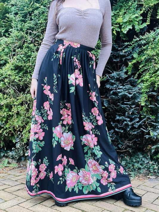 Vintage 1970s Maxi Skirt Long High Waist Bold Retro Flower Print Pink Black 6