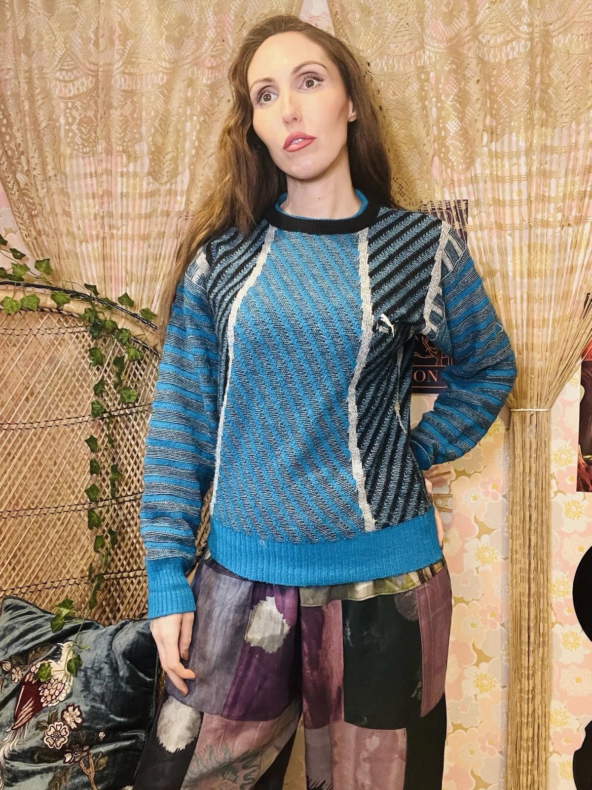 Vintage 1980s Puma Jumper Retro Sports Knit Sweater Blue Striped Size 10