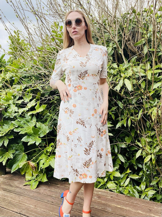 Vintage 1960s Tea Dress Midi Floral Short Sleeve Summer Dress Size 14
