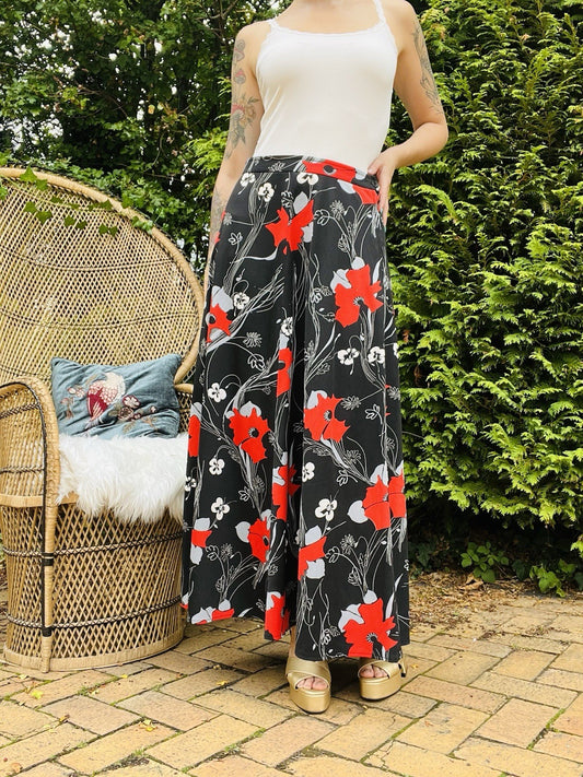 Vintage 1960s Maxi Skirt High Waist A Line Bold Floral Print Long Black Red 14
