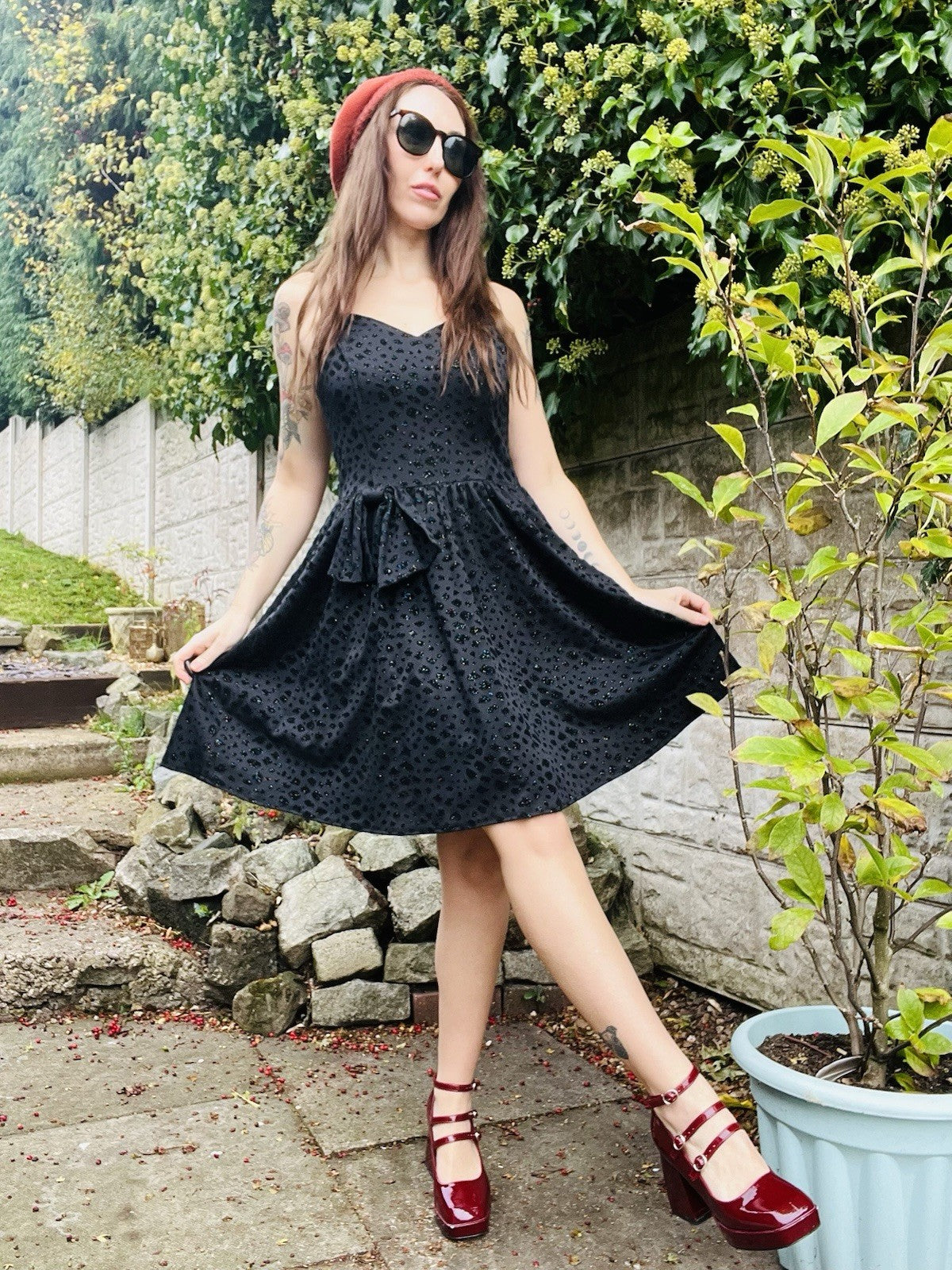 Vintage 1980s Party Dress Black Size 12 To 14 Retro 80s Sparkly Dress With Bow