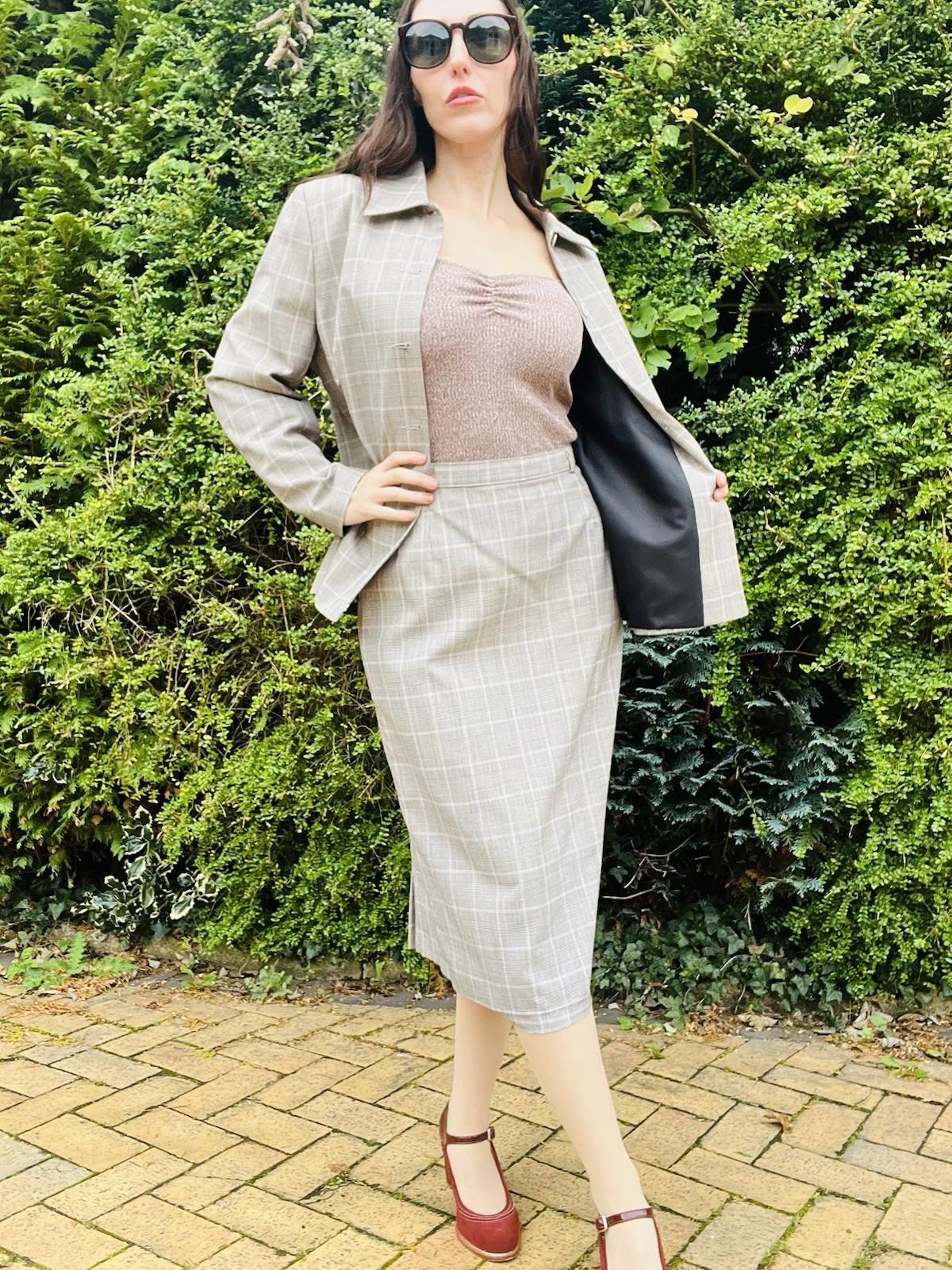Vintage 1970s Tailored Suit By Slimma 2 Piece Skirt and Blazer Tartan Plaid 14