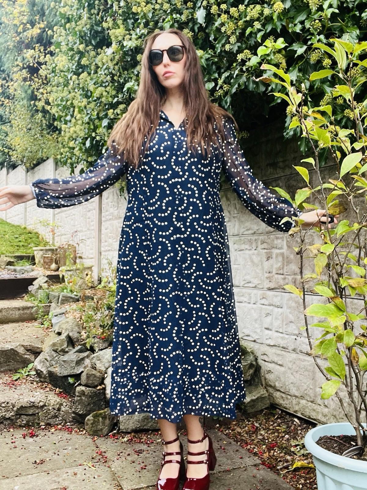 Vintage 1980s Polkadot Dress Blue Size 18 Retro 1980s Dress Sheer long Sleeves