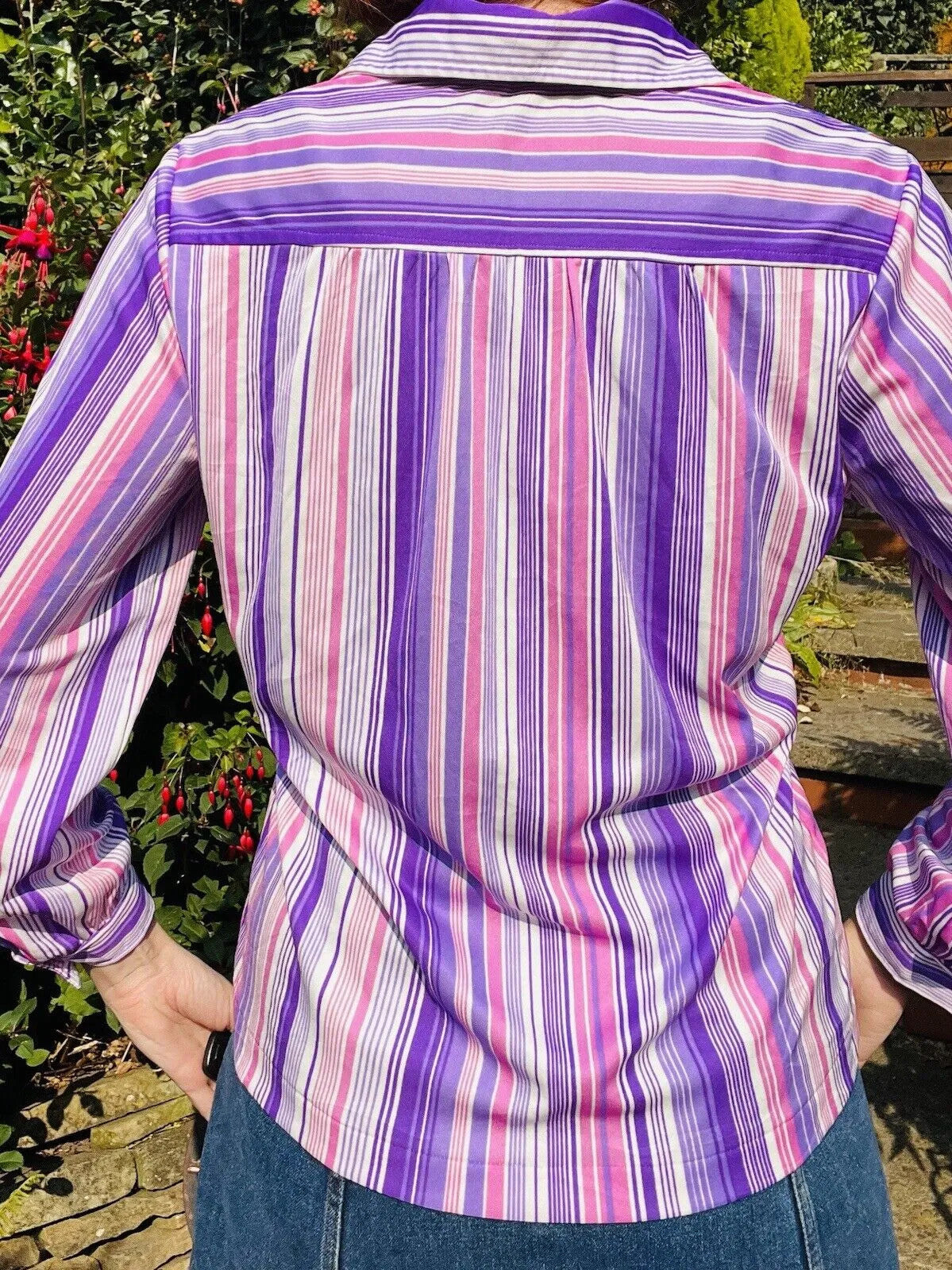 vintage striped shirt Size 12 14 Striped retro blouse 70s 80s Pink Purple