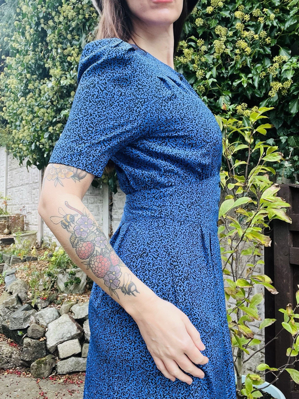 Vintage 80s Tea Dress Blue Size 6 To 8 By Liz Claiborne Cinched Waisted Ditsy