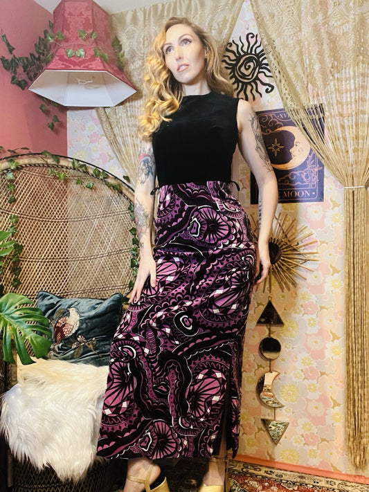 Vintage 1960s Psychedelic Dress Retro Long Maxi Velvet Dress Black Purple 10