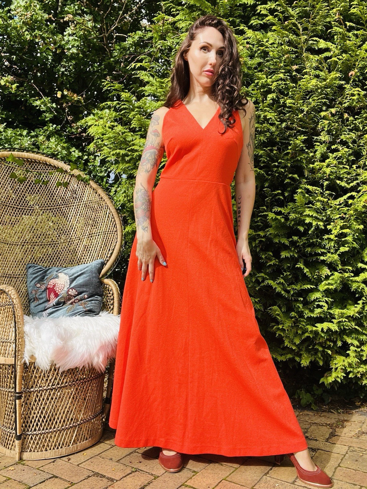 Vintage 1970s Maxi Dress size 12 Long Bold Red Cross Strap A Line Dress