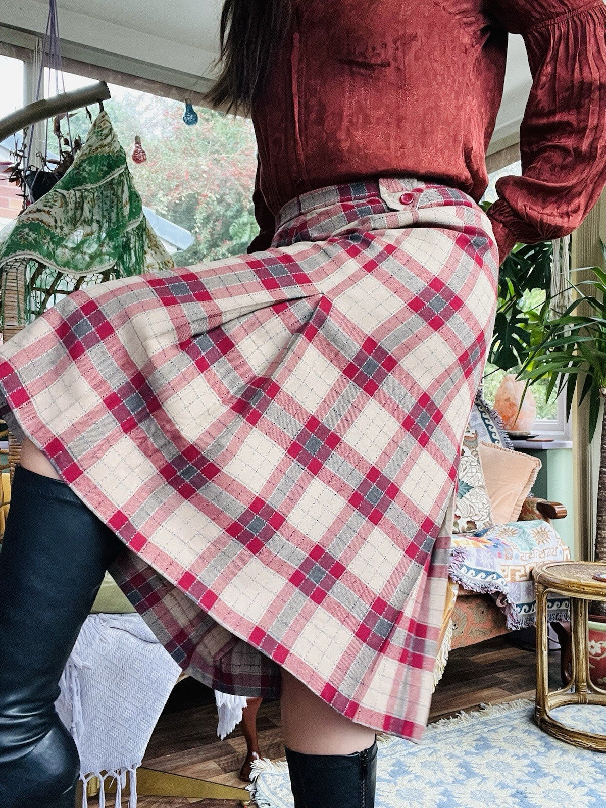 Vintage 1970s Tartan Skirt Retro Pleated Plaid Midi Skirt High Waist Size 16