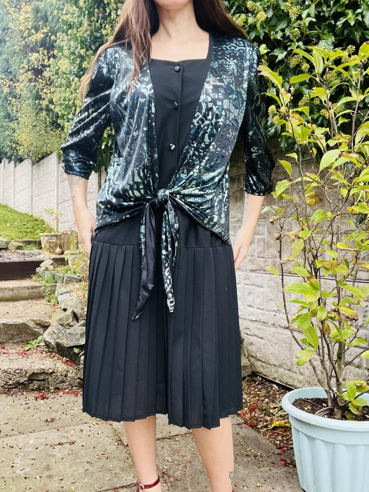 Vintage 1980s Dress Black Size 20 Retro Pleated Skirt Wrap Top