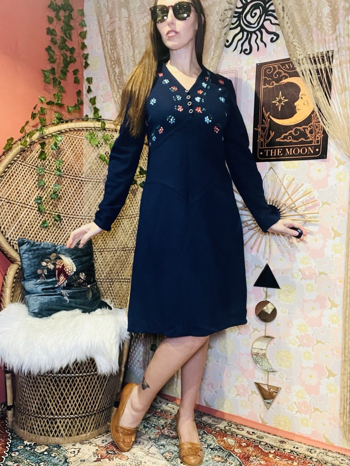 Vintage 1960s Day Dress Blue Size 14 Hippie Boho Had Painted Ditsy Floral Design