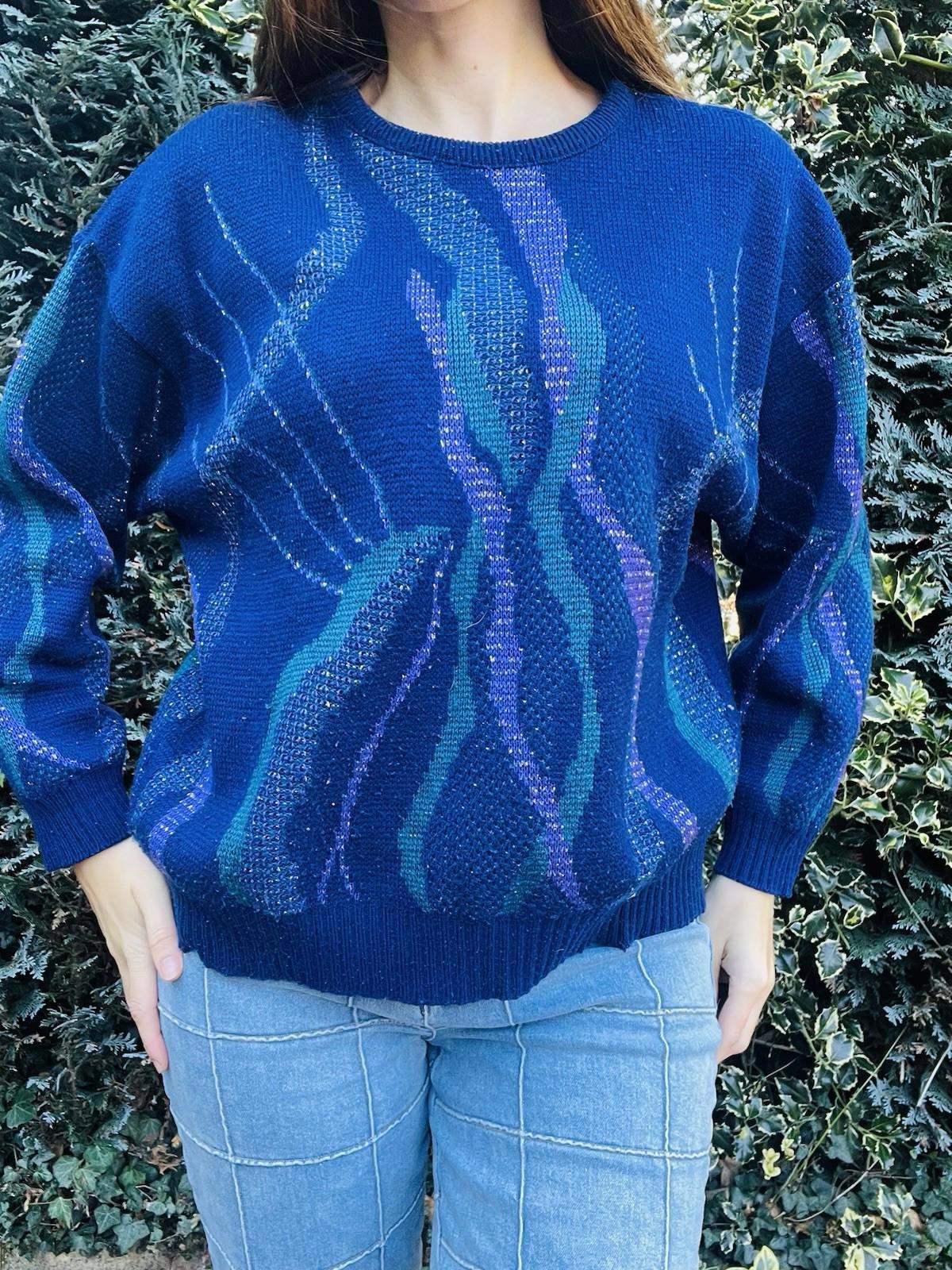 Vintage 1980s Knitted Jumper Blue Retro Design Winter Knit Blue Size L