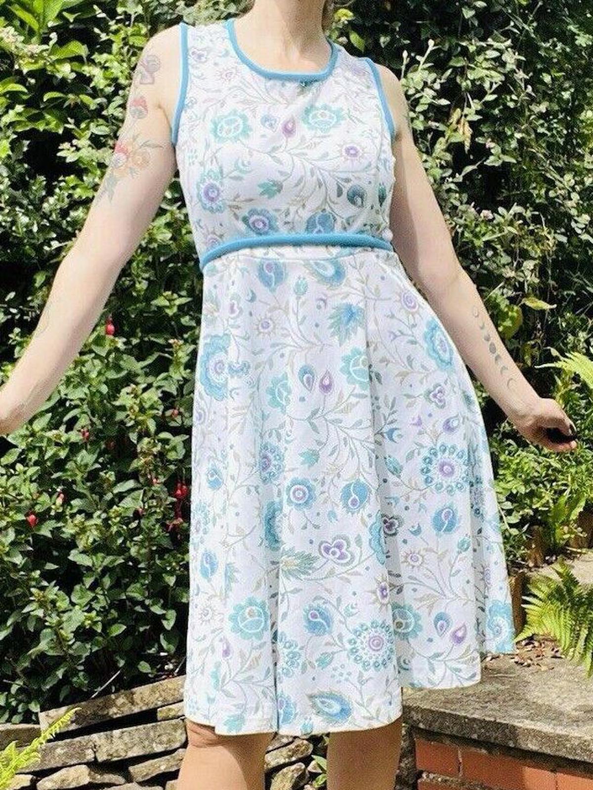 Vintage 60s Summer Dress Fit And Flare With Tie Waist Size 12