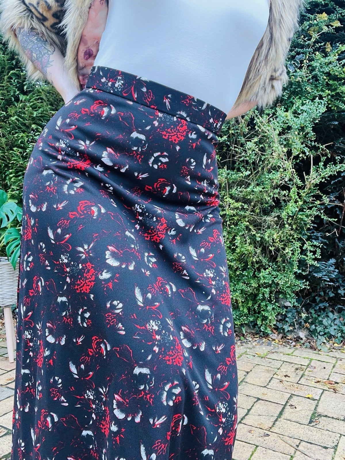 Vintage 70s Maxi Skirt Floral Print LongLength High Waist Size 10