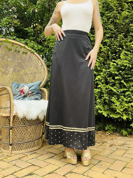 Vintage 1970s Long Skirt High Waist Maxi Length Black With Gold Embroidery 10