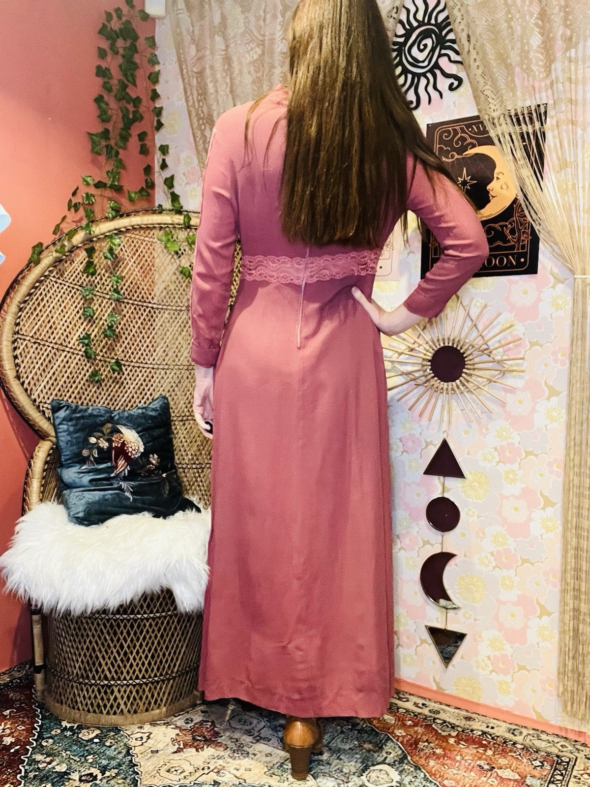 Vintage Y2K Slip Dress Pink Size 12 Long Sleeve High Neck Lace Cocktail Dress