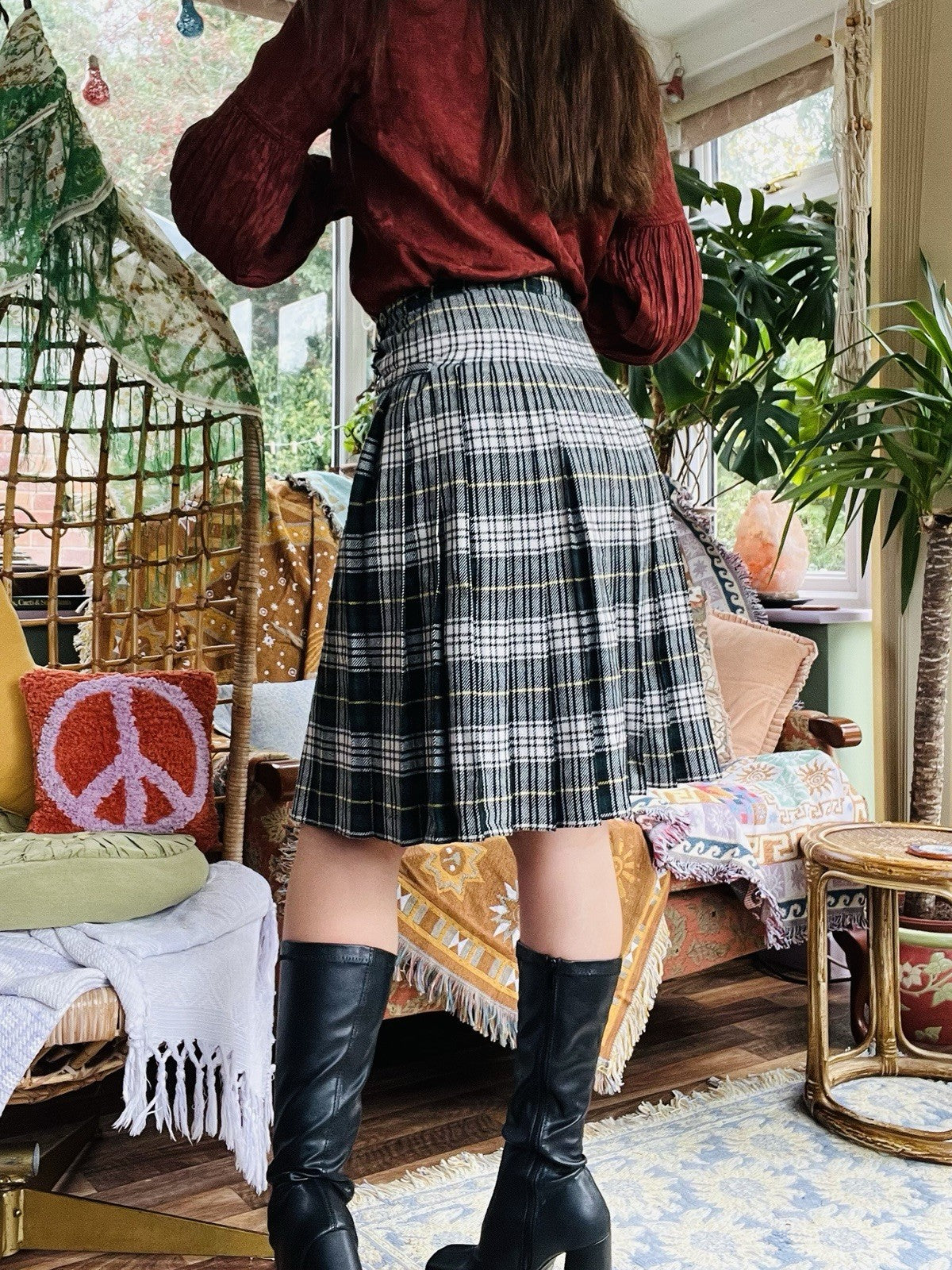 Vintage 1980s Tartan Skirt, Preppy Scottish Plaid Kilt Style Skirt, Green Size 8