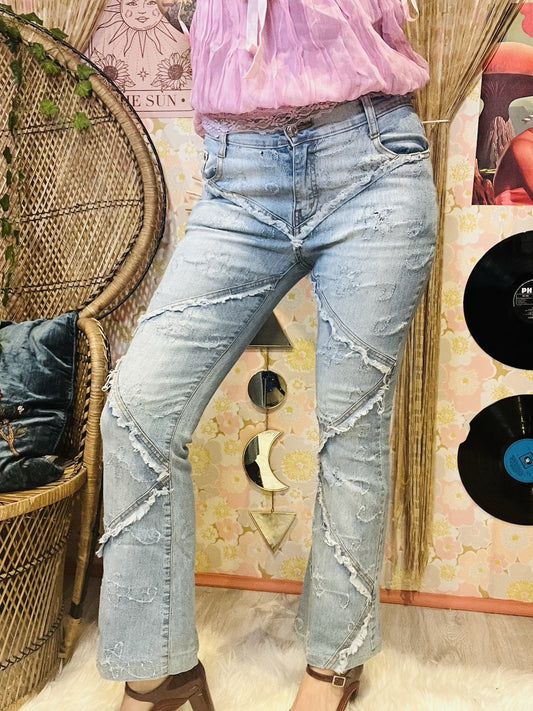 Vintage 90s Flared Jeans Low Rise Frayed Light Stone Wash Blue Size 10